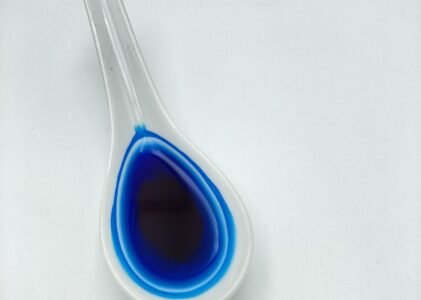 Phycocyanine : le pigment bleu de la spiruline qui change tout
